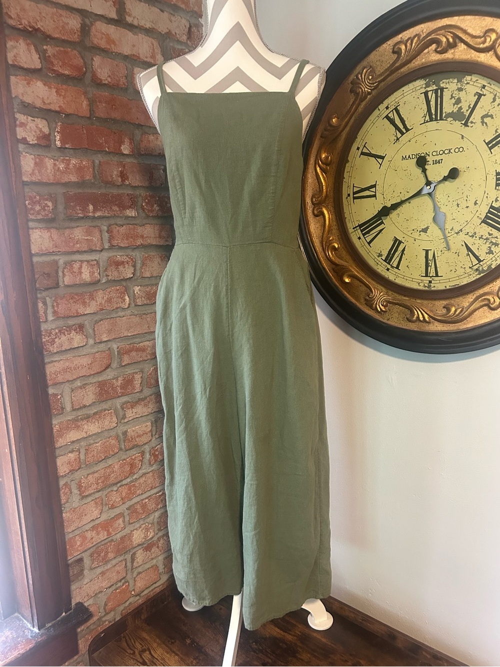 Old Navy • Linen Blend Square Neck Jumpsuit
